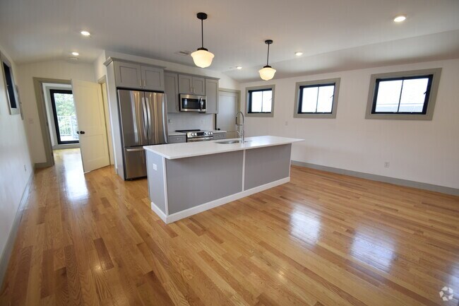 Building Photo - 15 Maywood St Unit 4 Rental