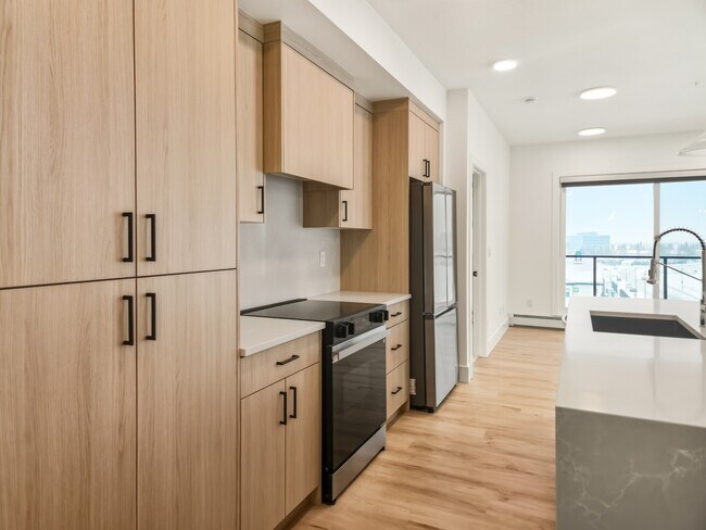 Photo - 330 Dieppe Drive SW Unit 517