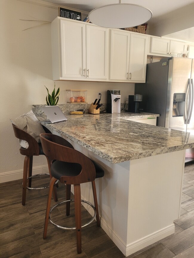 Photo - 542 N Shelton St