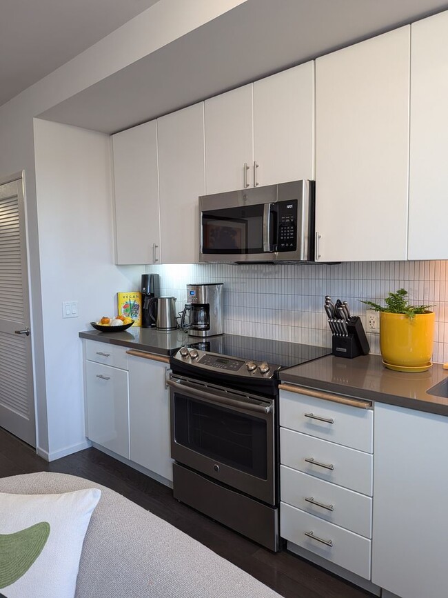 Photo - Studio Apartment Home on Top Floor with views of City Hall!