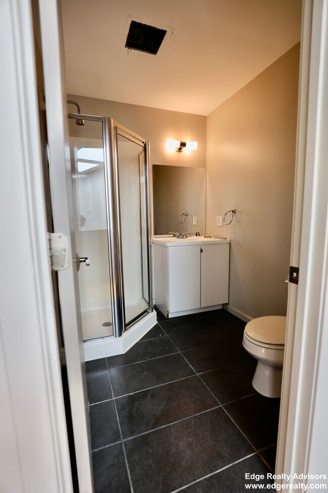 Photo - 24 Greylock Rd Unidad 1