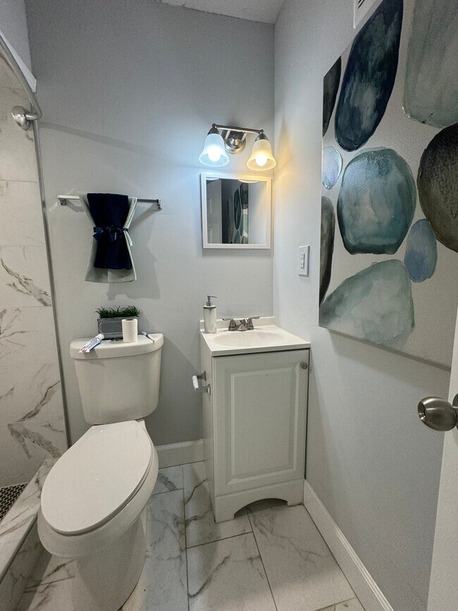 Photo - Robinson Gardens Apartments