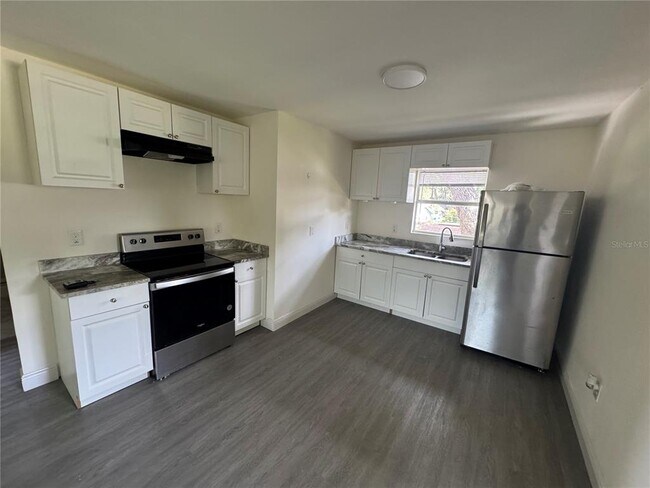 Photo - 1010 Jones St