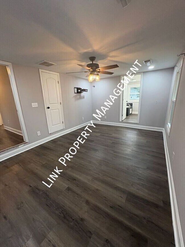 Photo - 8233 Harrison Bay Rd