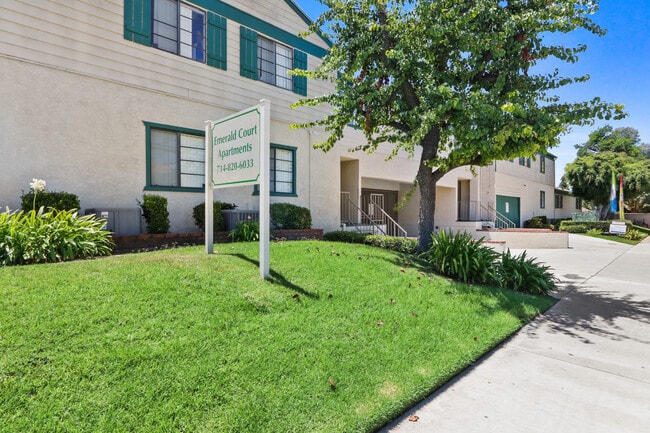 Emerald Court Apartments