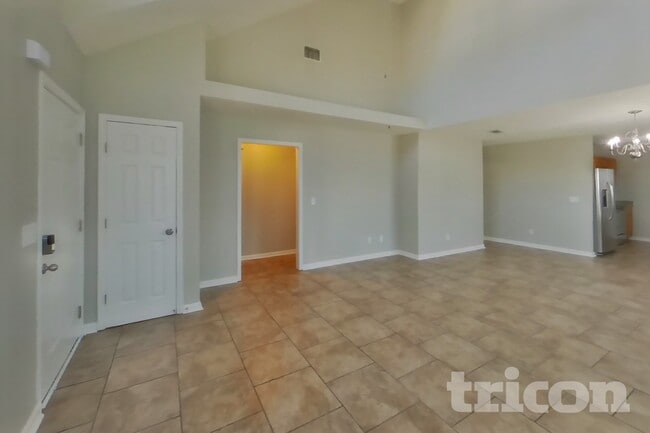 307 Davids Way