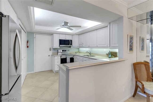 Photo - 3399 Gulf Shore Blvd N Unidad 303