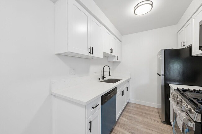 Photo - 6828 Fulton Ave Unidad 5