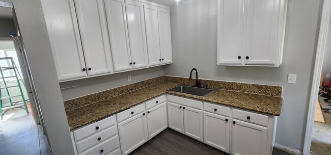 Photo - 3514 Leroy St