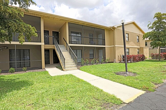 Building Photo - Mystic Gardens 5311-1104 Unit 5311 Summerlin Road, 1104