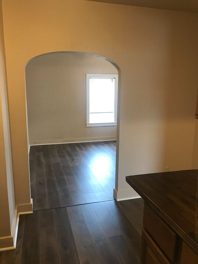 Photo - 1200 1/2 Superior Ave Unidad 2