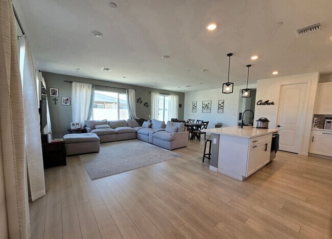 Photo - 3336 Emerald Ln