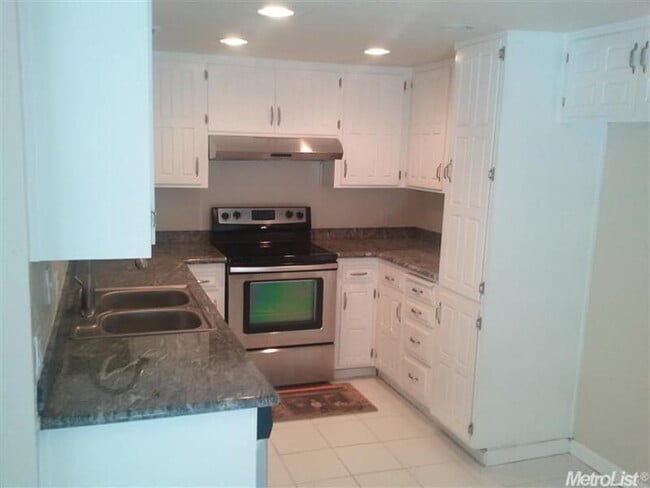 Photo - 1135 Rivara Cir