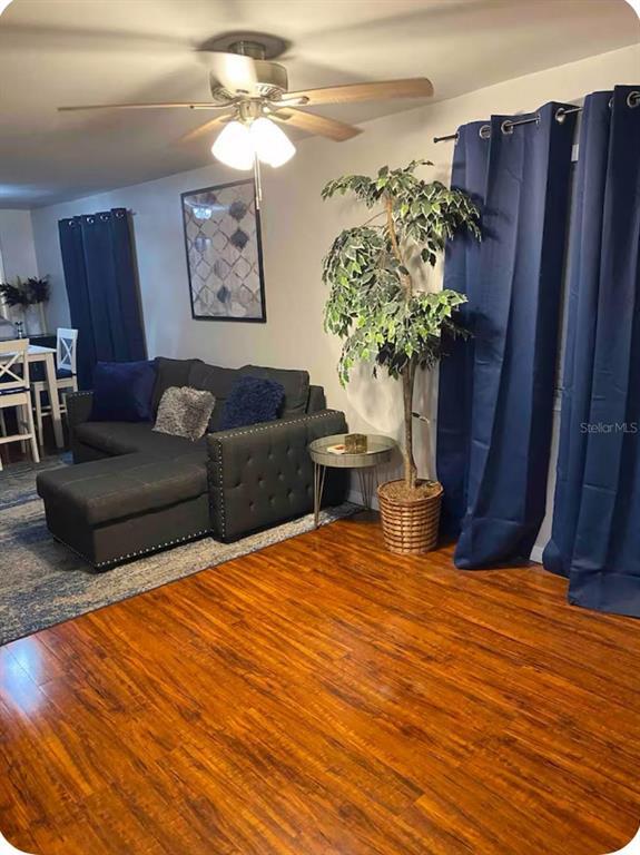 Photo - 2521 Lorraine St