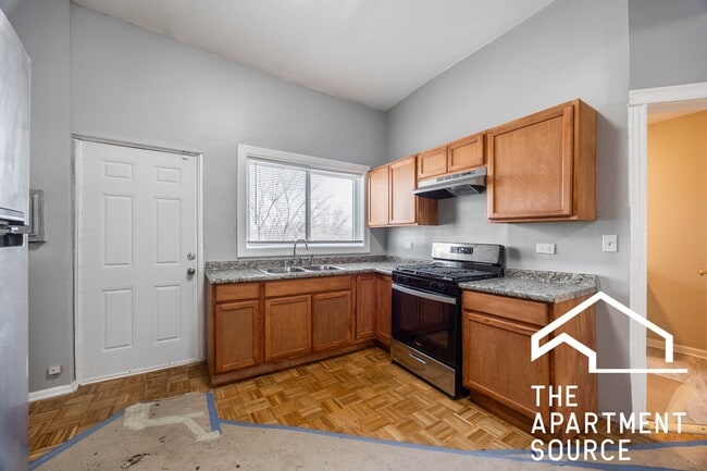 Photo - 1877 N Milwaukee Ave Unit 3