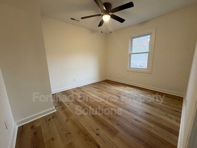 Photo - 431 Peeden Dr