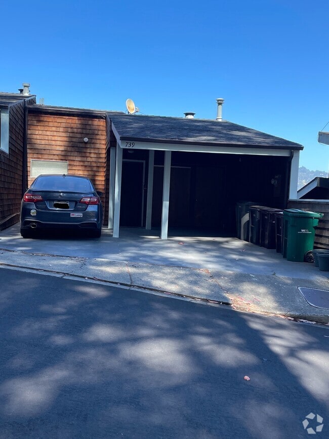 Building Photo - 739 Taft Ave Unit 739 Taft St Rental