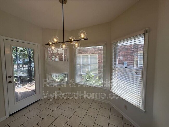 126 Riverwalk Pl