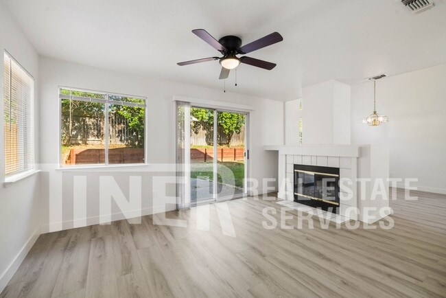 Photo - 8242 Scrub Oak Way