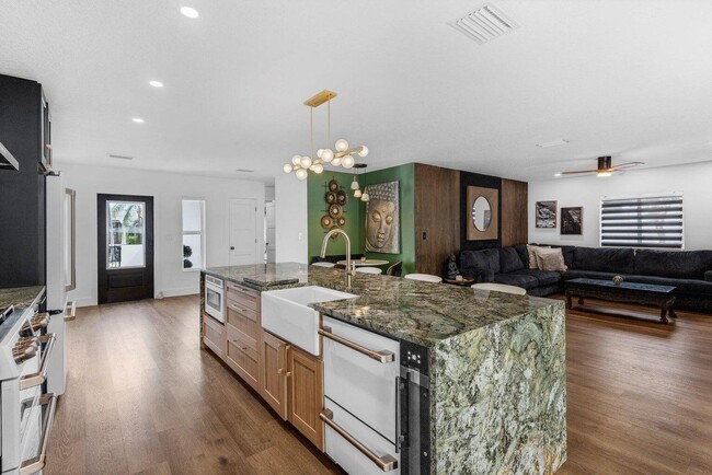 Photo - 226 Bamboo Rd House