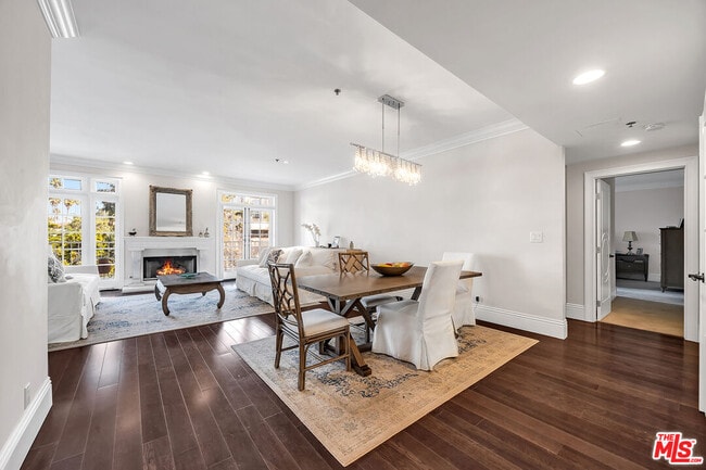 1040 4th St Unit 204