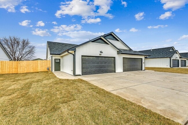 Photo - 3509 W 45th St S House