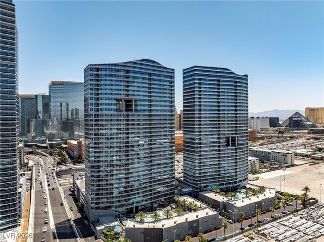 Building Photo - 4525 Dean Martin Dr Unit 1609