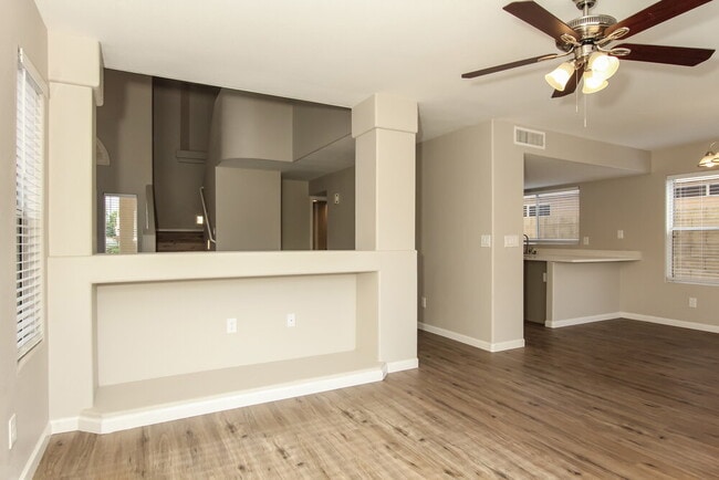 Photo - 1249 E Angela Dr