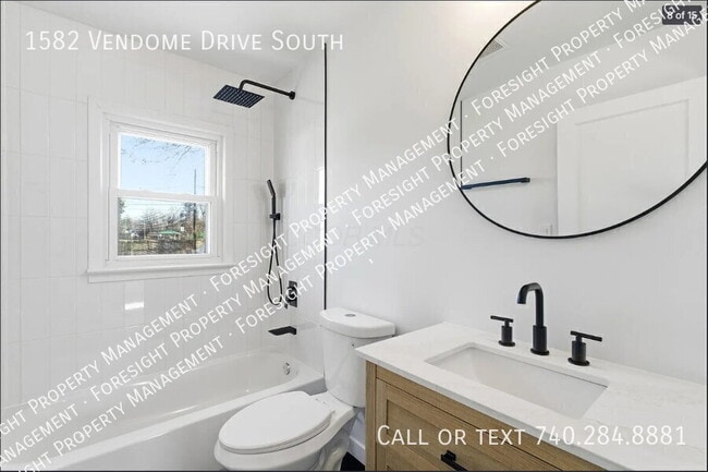 Photo - 1582 Vendome Dr S