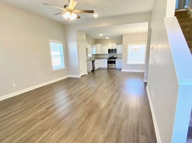 Photo - Now Lasing a 4 Bedroom 2.5 bath home in Ho...