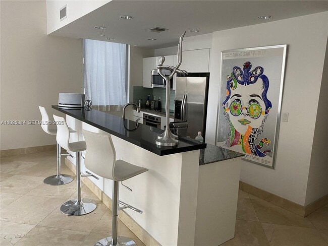 Photo - 1060 Brickell Ave Unit 413