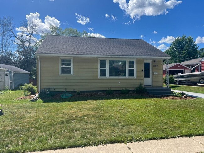 Building Photo - Your New Home