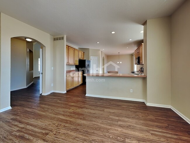 Photo - 4564 MT Princeton St