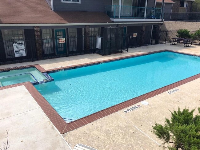 Photo - 1840 Burton Dr Unit 158