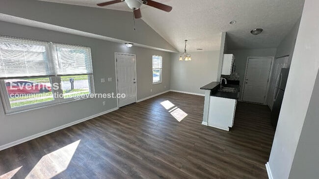 Photo - 1475 Pineland Ct