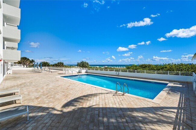 Photo - 345 Ocean Dr Unit 1020