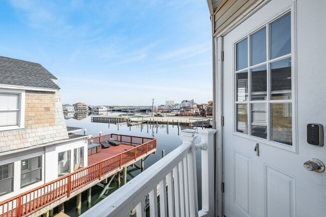 Photo - 69 N Harrisburg Ave