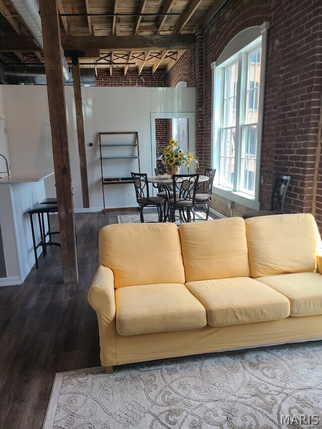 212 Morgan St Unit A