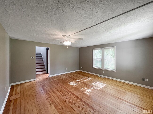 Photo - 1401 W Allen St