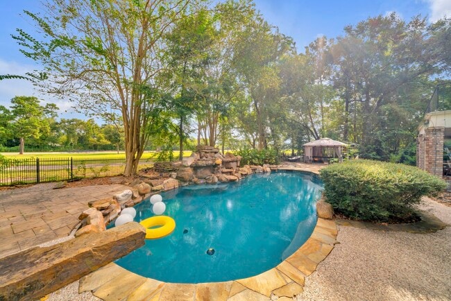 Photo - 70 N Skyflower Ct