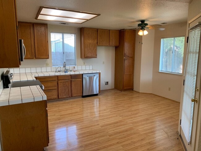 Photo - Beautiful Single Story Lathrop Home