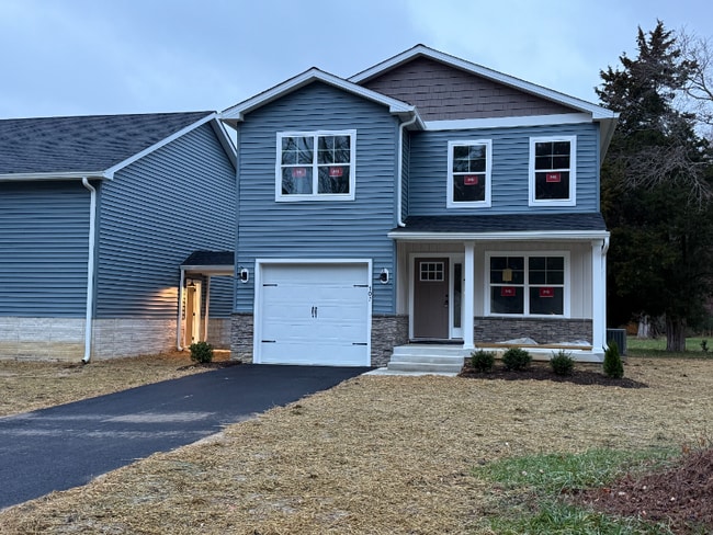 Photo - 107 Sampson Ln