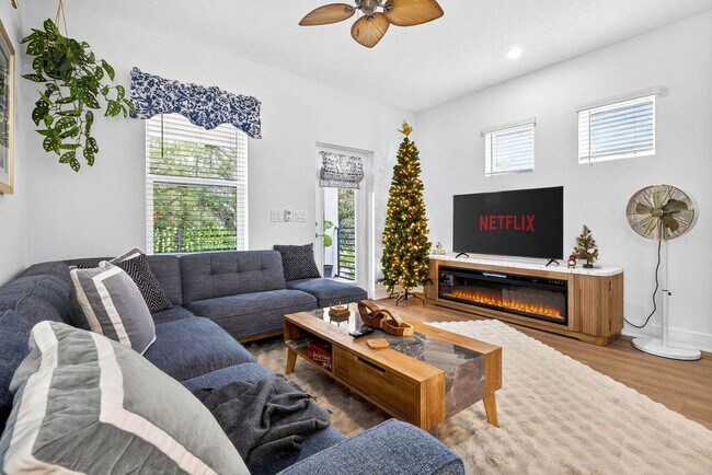 Photo - 1734 W Cherry St Unit ID1372960P