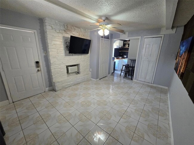 10605 Newmont Rd