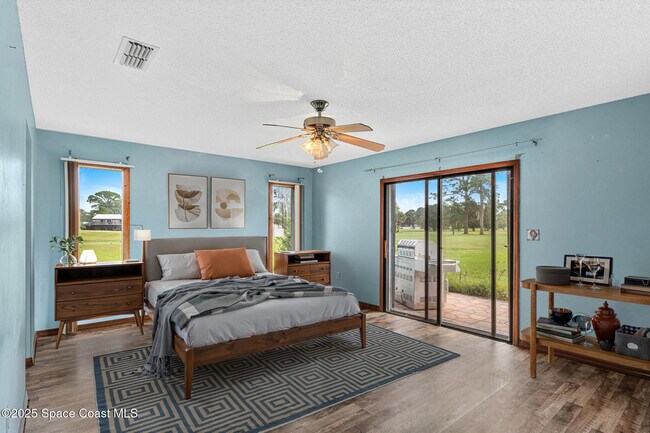 Photo - 1387 Gleneagles Ct