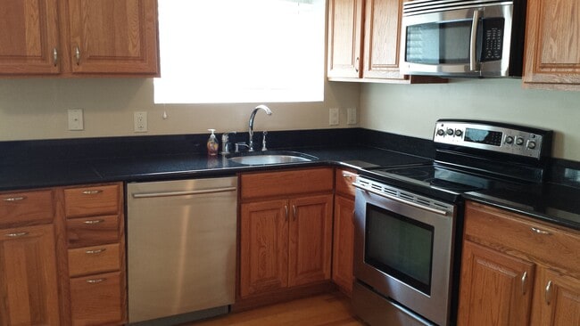 Photo - 430 N Washington Ave