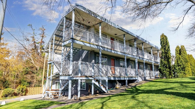 Building Photo - Mainstreet Victoria Garden Apartments