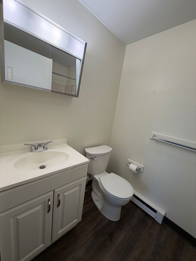 Photo - 261 Pine St Unit 46