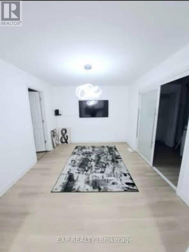 Photo - 4699 Montrose Rd