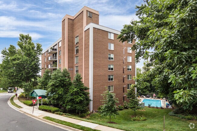 Photo - Pentagon Ridge